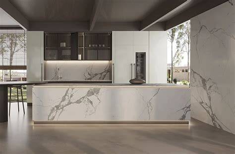 cocina moderna con porcelanato gran formato