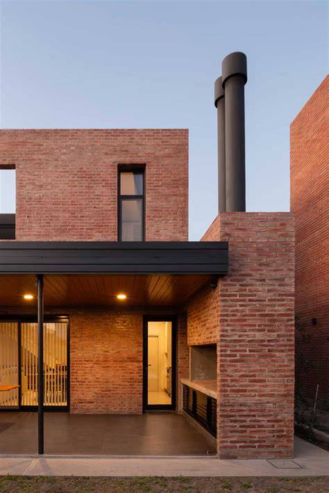arquitectura moderna con piso rojo