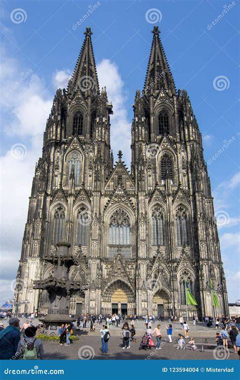 Fachada de la catedral de Colonia