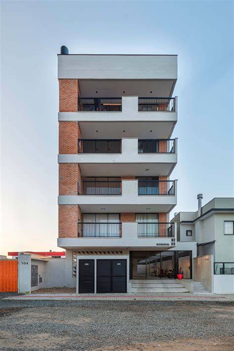 Edificio residencial moderno en San Miguel