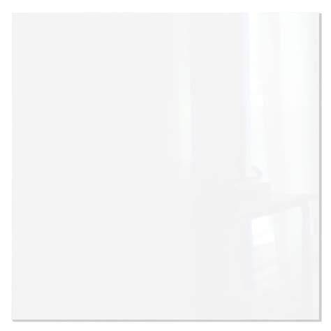 Porcelanato blanco brillante con textura