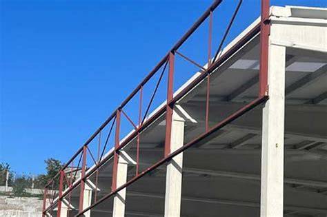 Fachada Durafront sobre estructura metálica