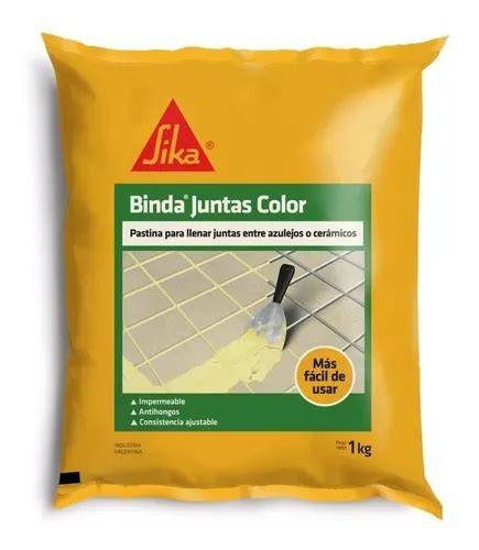 Aplicación de pastina en juntas cerámicas