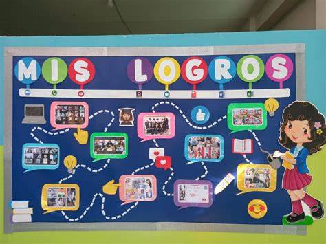 Cuadrados individuales unidos en mural escolar