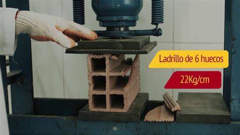 Ensayo de compresión de ladrillo cerámico