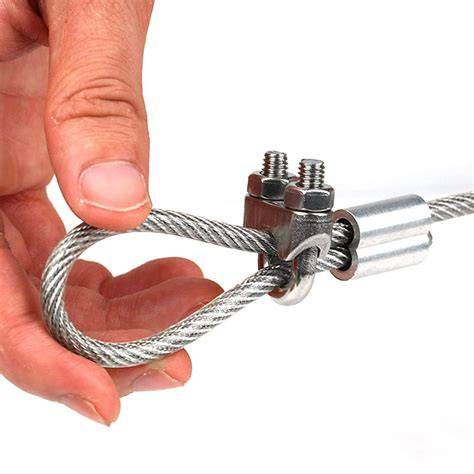 Abrazadera de amarre para cable