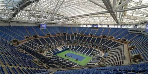 Techo retráctil del estadio Arthur Ashe